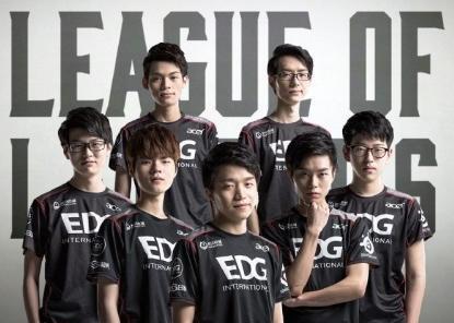 育圈为此震 育圈为此震