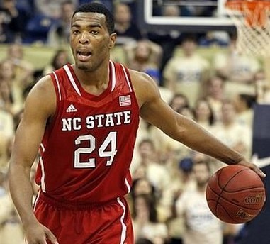 体育NBA西部半决赛:太阳121-114掘金 追回一场